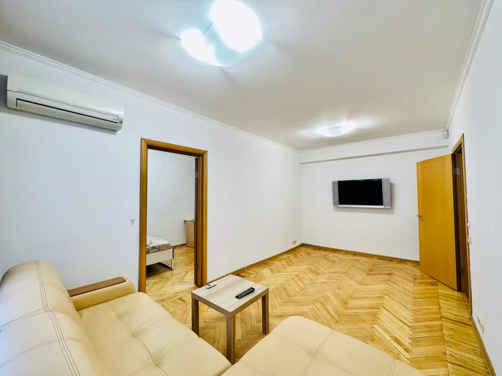 Квартира HotelRoom24 Большой Кондратьевский: главное фото 1