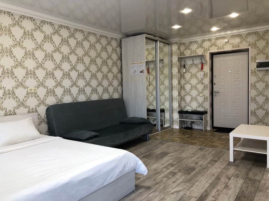 Апартаменты RentHouse на Архитектора Гайнудинова 26: фото 2