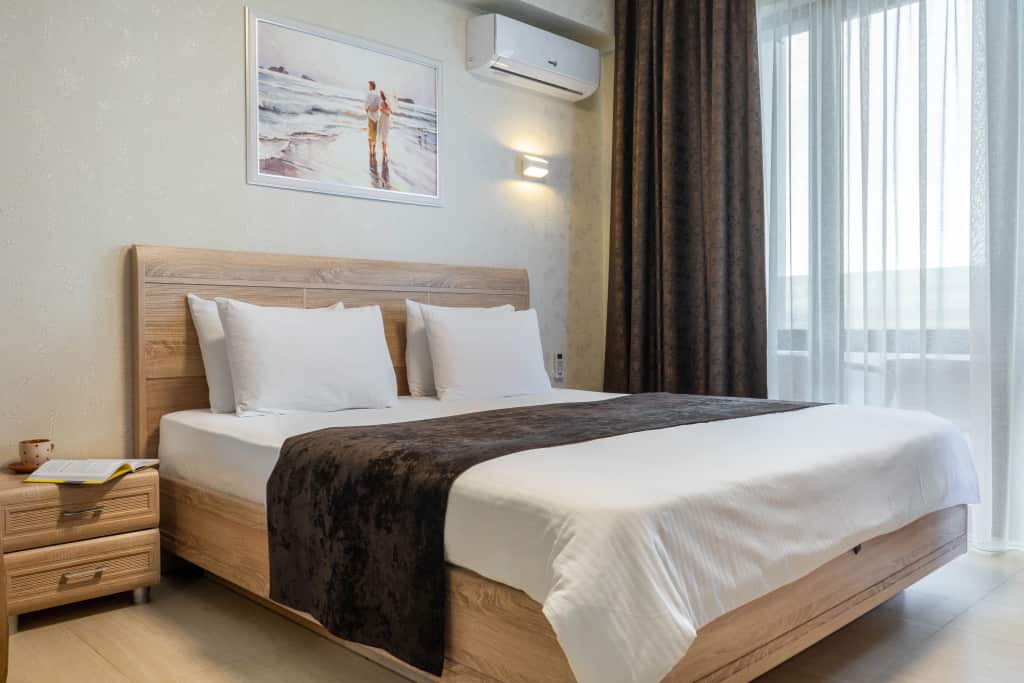 Deluxe In Krymskaya Apartments: главное фото 1