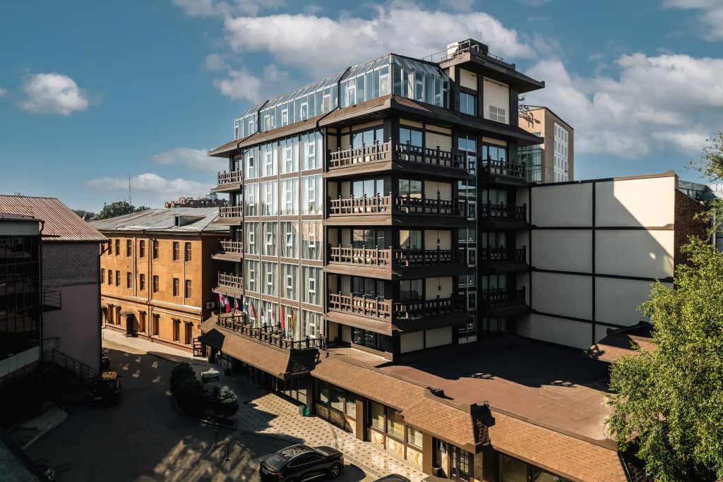 International Hotel Sayen: главное фото 1